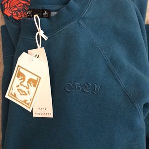 Obey sweatshirt
